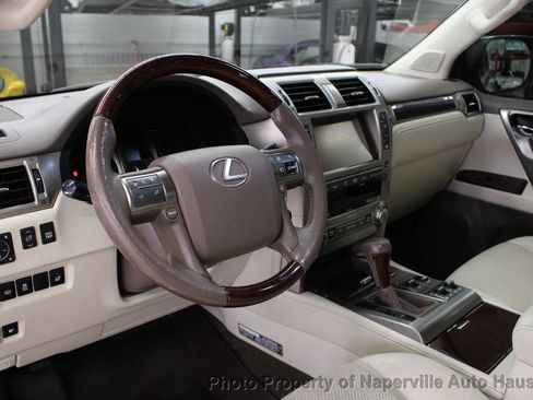 Used 2015 Lexus GX 460 Luxury w/ Preferred Accessory Package AWD/4WD image 14