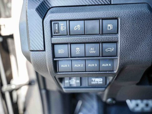 Used 2025 Toyota Tacoma TRD Pro AWD/4WD image 24