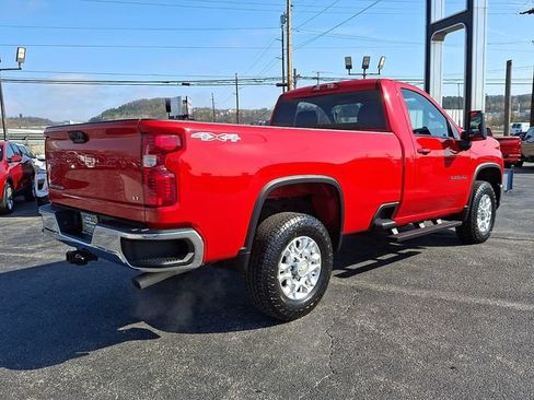 Used 2024 Chevrolet Silverado 2500 LT AWD/4WD image 7