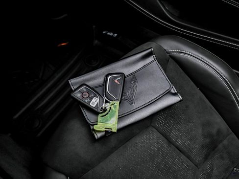 Used 2025 Chevrolet Corvette Z06 w/ Battery Protection Package image 99