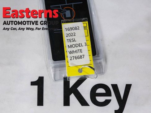 Used 2022 Tesla Model 3 Performance image 22