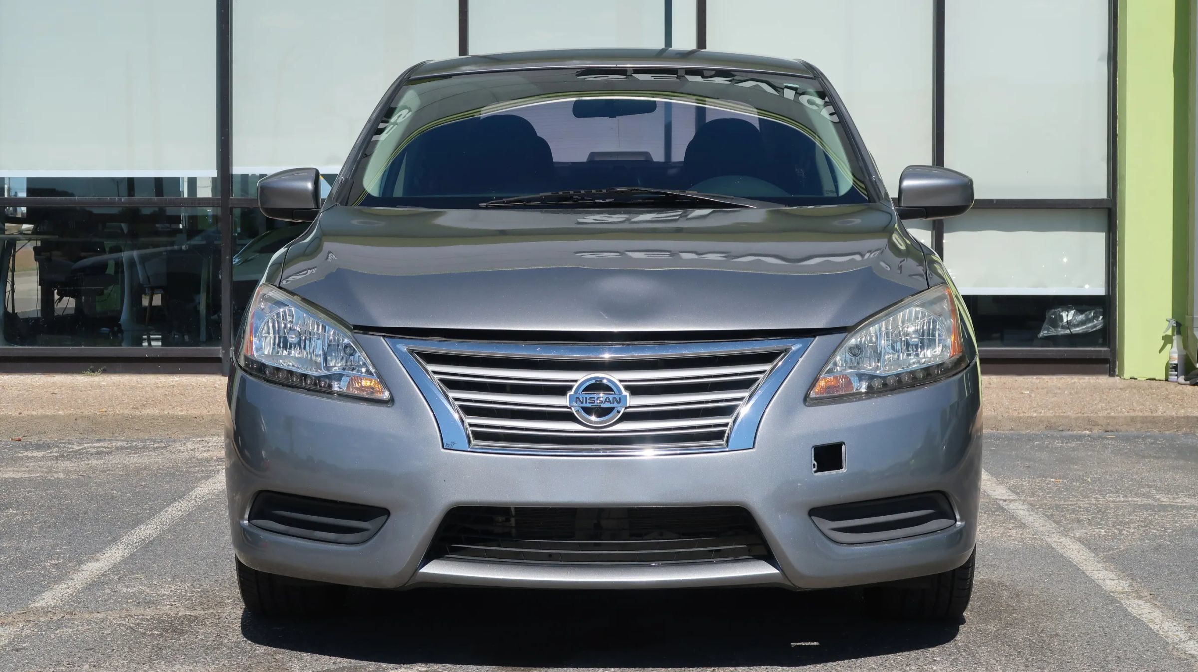 Used 2014 Nissan Sentra SV FWD image 2