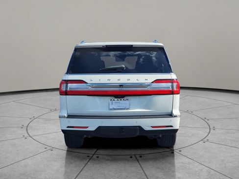 Certified 2021 Lincoln Navigator Reserve AWD/4WD image 11