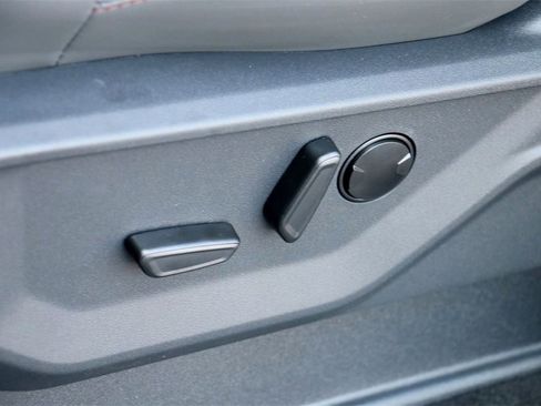 New 2025 Ford Expedition Active image 19