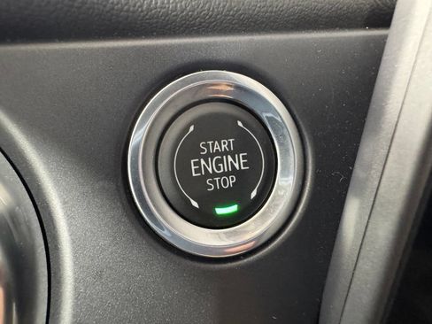 Used 2025 Chevrolet Colorado Trail Boss AWD/4WD image 22
