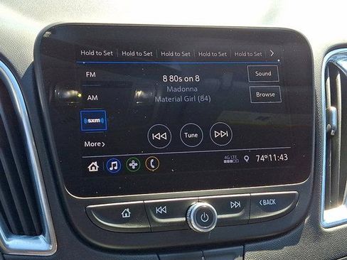 Used 2020 Chevrolet Malibu LT w/ Leather Package image 16