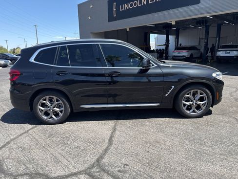 Used 2021 BMW X3 xDrive30e w/ Premium Package AWD/4WD image 4