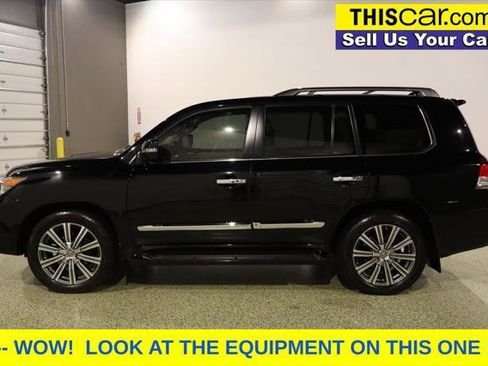 Used 2013 Lexus LX 570 4WD image 4