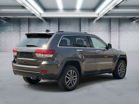 Used 2021 Jeep Grand Cherokee Limited AWD/4WD image 5