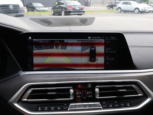 Used 2021 BMW X7 xDrive40i w/ Premium Package AWD/4WD image 49