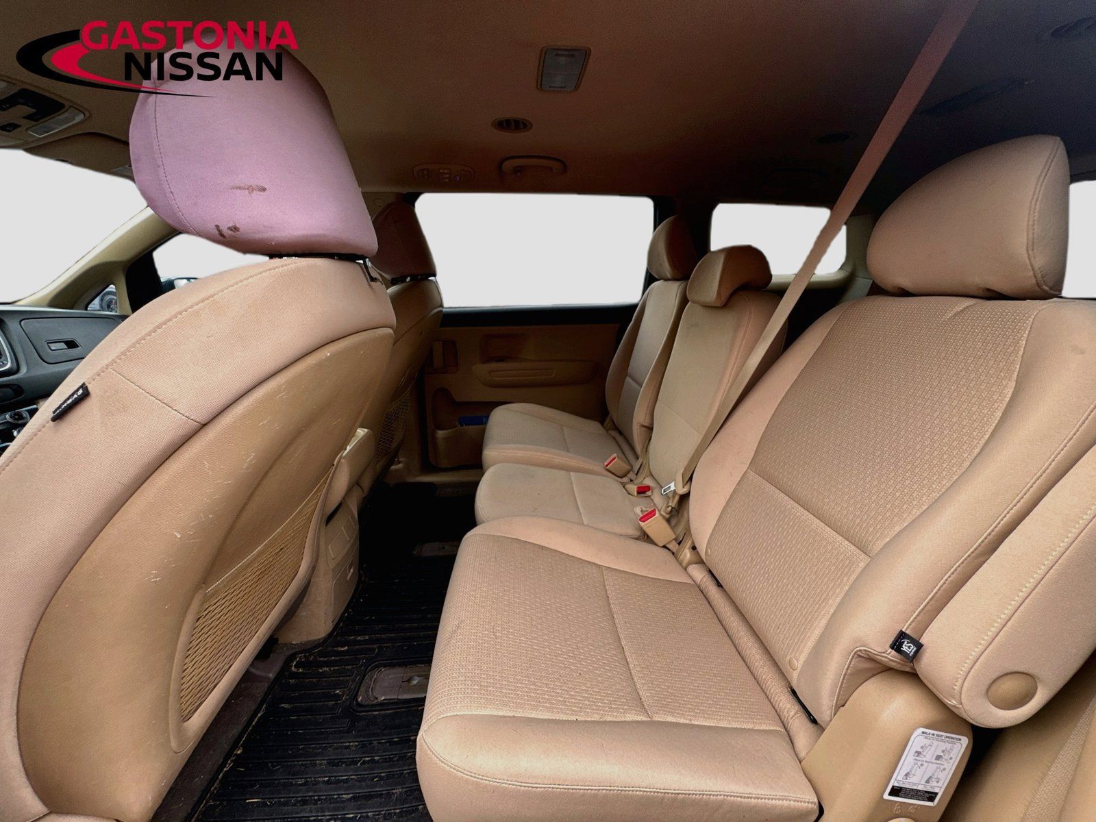 Used 2017 Kia Sedona LX FWD image 31