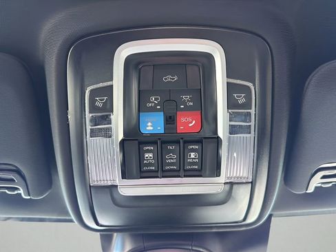 Used 2026 RAM 2500 Laramie image 39