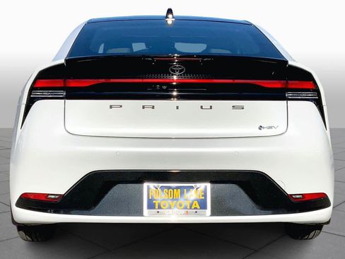 New 2026 Toyota Prius Limited image 4