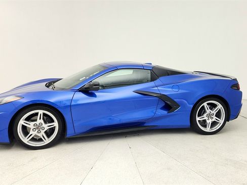Used 2022 Chevrolet Corvette Stingray Preferred Conv image 5