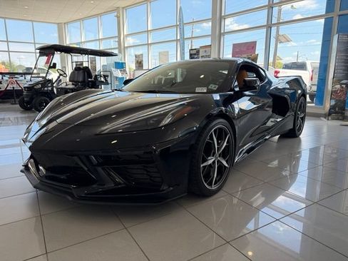 Used 2023 Chevrolet Corvette Stingray Premium Cpe w/ Z51 Performance Package RWD image 5