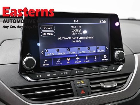 Used 2024 Nissan Altima 2.5 SR FWD image 19