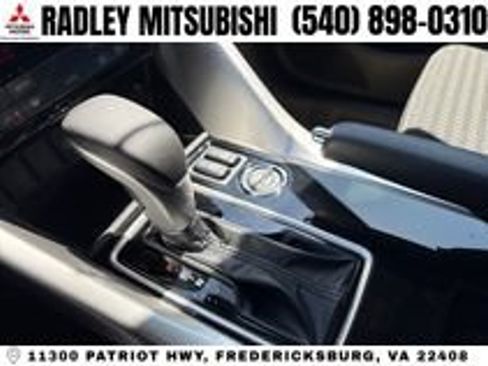 New 2026 Mitsubishi Eclipse Cross LE AWD/4WD image 11