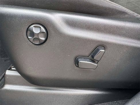 Used 2019 Dodge Durango SXT image 15