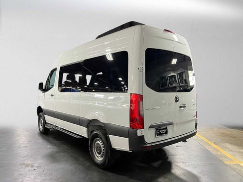 Used 2025 Mercedes-Benz Sprinter 2500 image 5