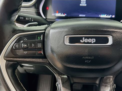 Used 2021 Jeep Grand Cherokee L Limited RWD image 18