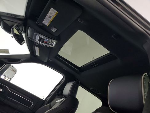 New 2025 RAM 2500 Laramie image 32