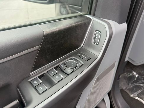 New 2026 Ford F250 XLT w/ XLT Premium Package AWD/4WD image 14