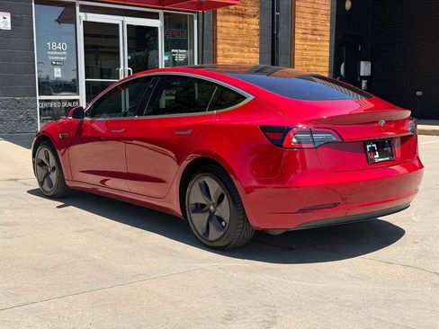 Used 2018 Tesla Model 3 Long Range RWD image 11