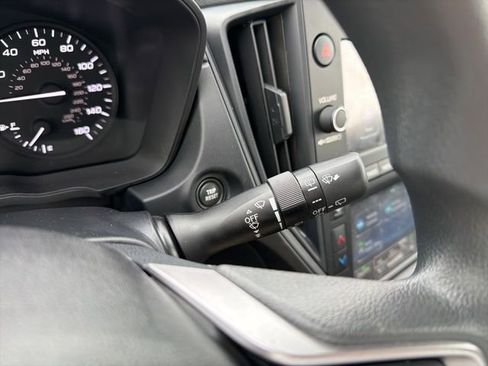Used 2025 Subaru Impreza 2.0i image 34