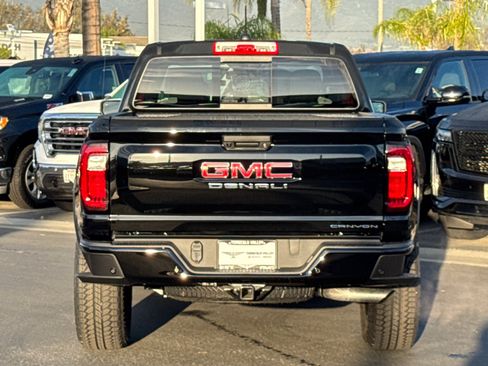 Used 2026 GMC Canyon Denali AWD/4WD image 13