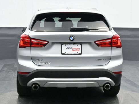 Used 2021 BMW X1 xDrive28i w/ Convenience Package AWD/4WD image 5