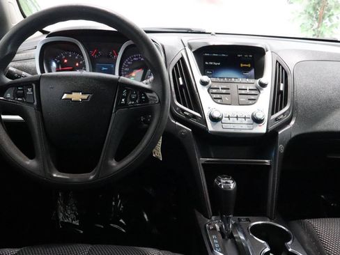 Used 2016 Chevrolet Equinox LS FWD image 9