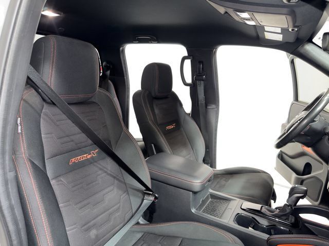 Used 2022 Nissan Frontier Pro-X RWD image 14