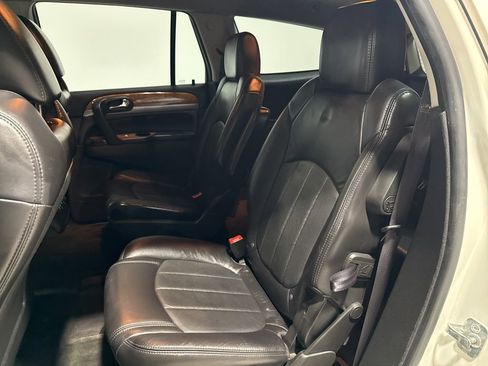 Used 2012 Buick Enclave Leather FWD image 29