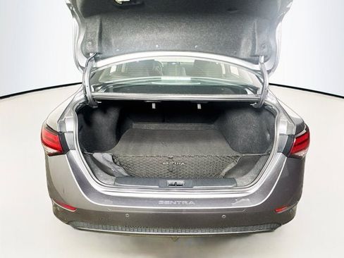 Certified 2025 Nissan Sentra SV w/ Trunk Package image 19