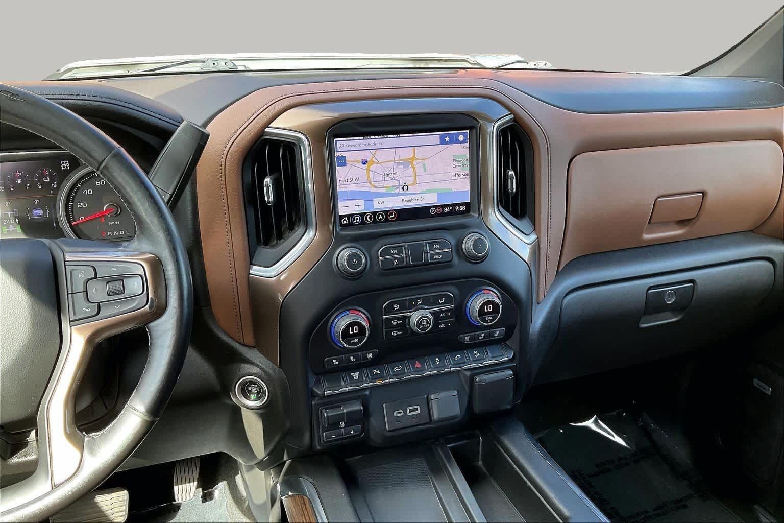 Used 2022 Chevrolet Silverado 2500 High Country w/ Z71 Off-Road Package AWD/4WD image 7