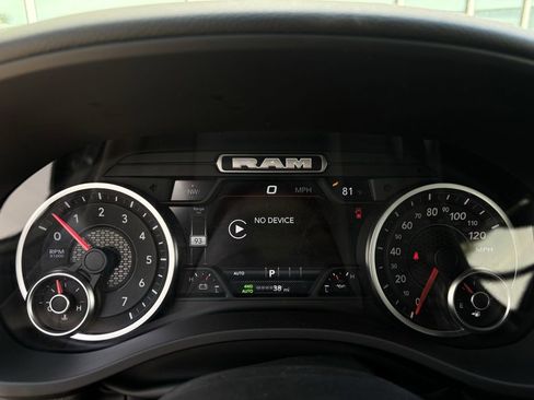 New 2026 RAM 1500 Lone Star AWD/4WD image 13