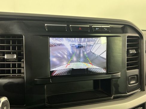 Used 2024 Ford F350 XLT w/ FX4 Off-Road Package image 16