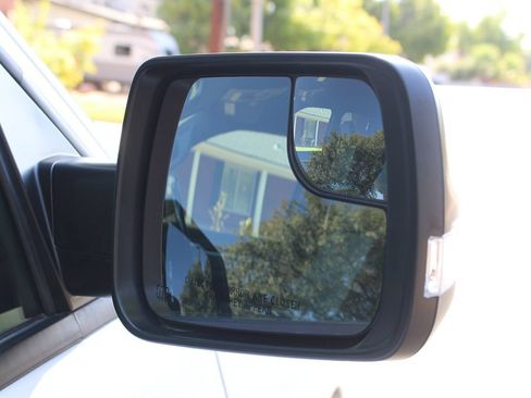 Used 2021 RAM 1500 Big Horn AWD/4WD image 49