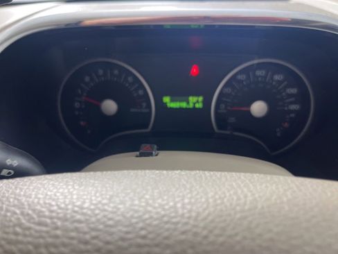 Used 2006 Ford Explorer XLT AWD/4WD image 26