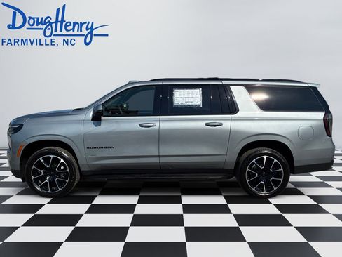 New 2026 Chevrolet Suburban RST w/ Advanced Technology Package AWD/4WD image 2