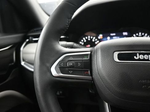 Used 2024 Jeep Compass Limited image 15