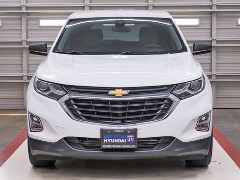 Used 2021 Chevrolet Equinox LS FWD image 4