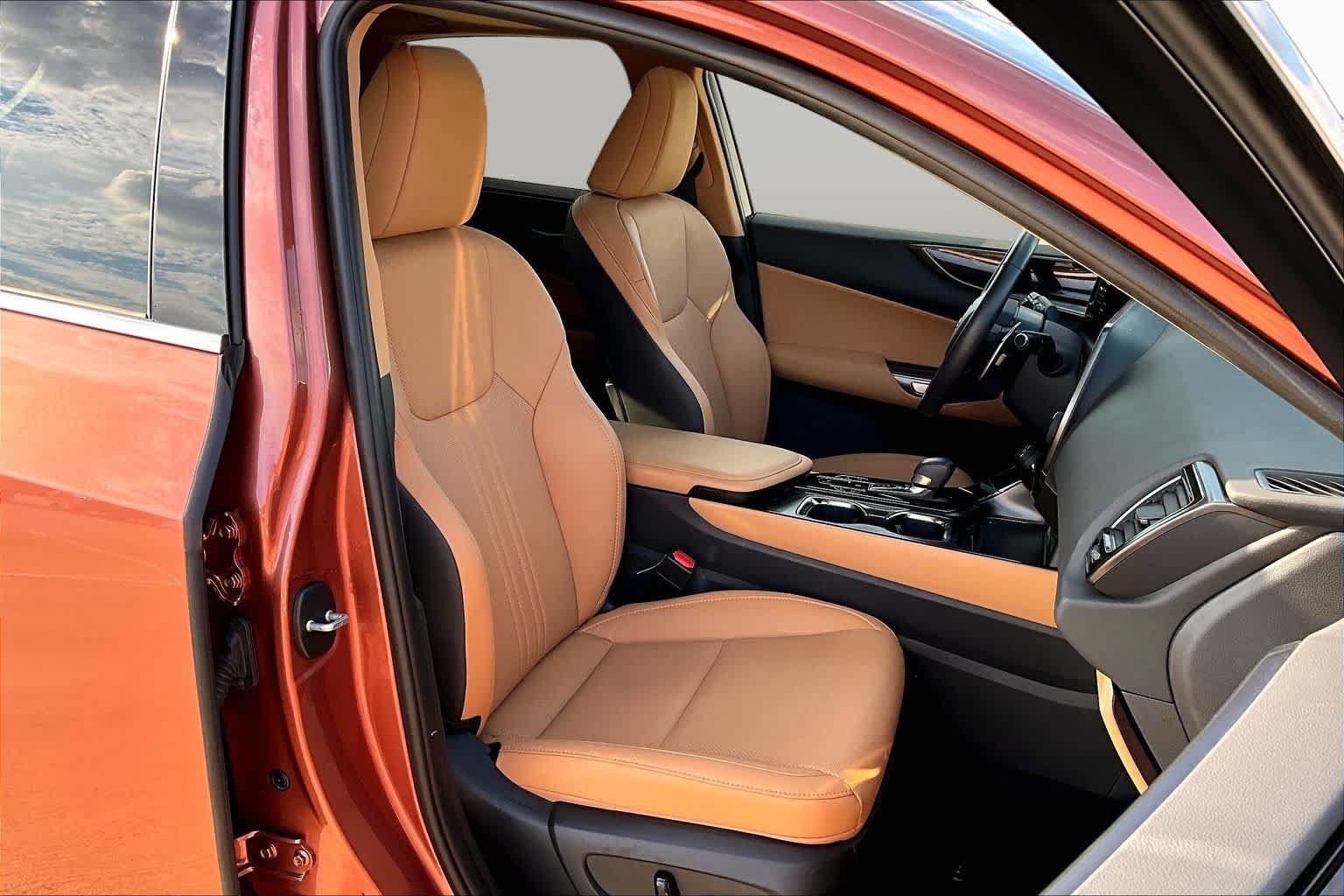 Certified 2026 Lexus NX 350 AWD w/ Accessory Package (Z1) image 9