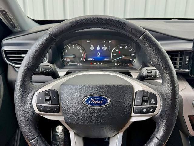 Certified 2023 Ford Explorer XLT w/ Equipment Group 202A AWD/4WD image 27