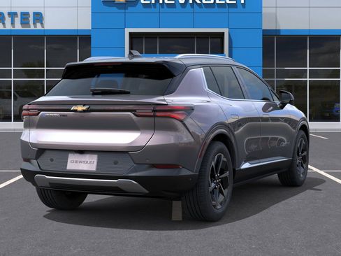 New 2025 Chevrolet Equinox EV LT image 28