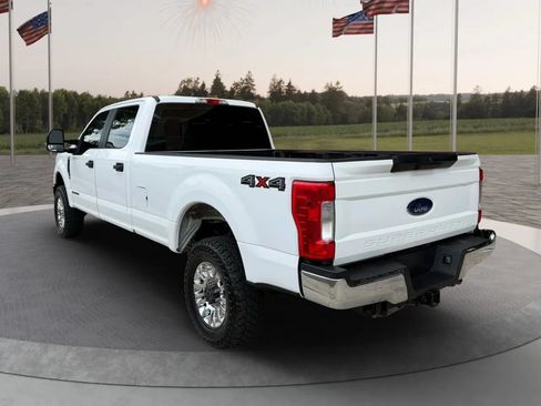 Used 2019 Ford F350 XL w/ Power Equipment Group AWD/4WD image 8