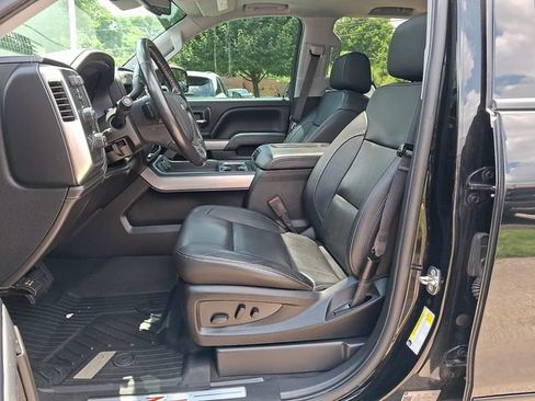 Used 2018 Chevrolet Silverado 1500 LTZ Z71 w/ LTZ Plus Package AWD/4WD image 14