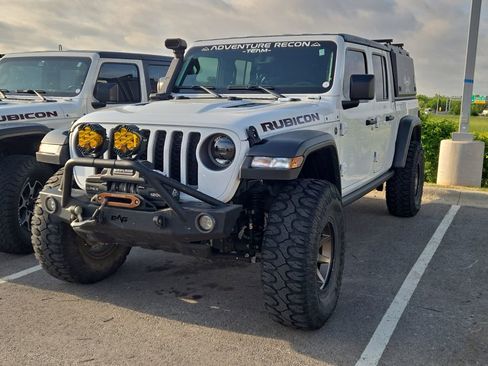 Used 2023 Jeep Gladiator Rubicon w/ Cold Weather Group AWD/4WD image 1