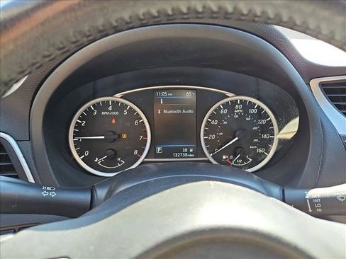 Used 2019 Nissan Sentra SV image 11