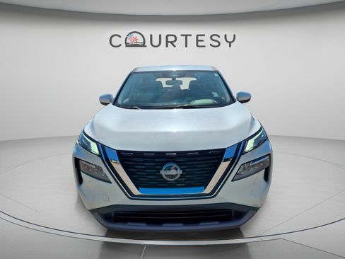 Certified 2023 Nissan Rogue SV FWD image 10
